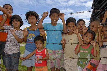 Kinder auf Wakatobi - (c) Armin Trutnau