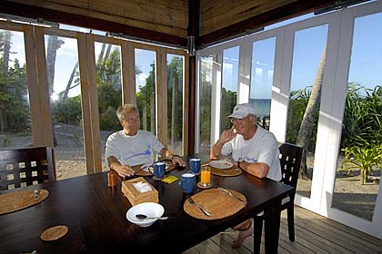 Im Restaurant - Wakatobi Dive Resort - (c) Armin Trutnau